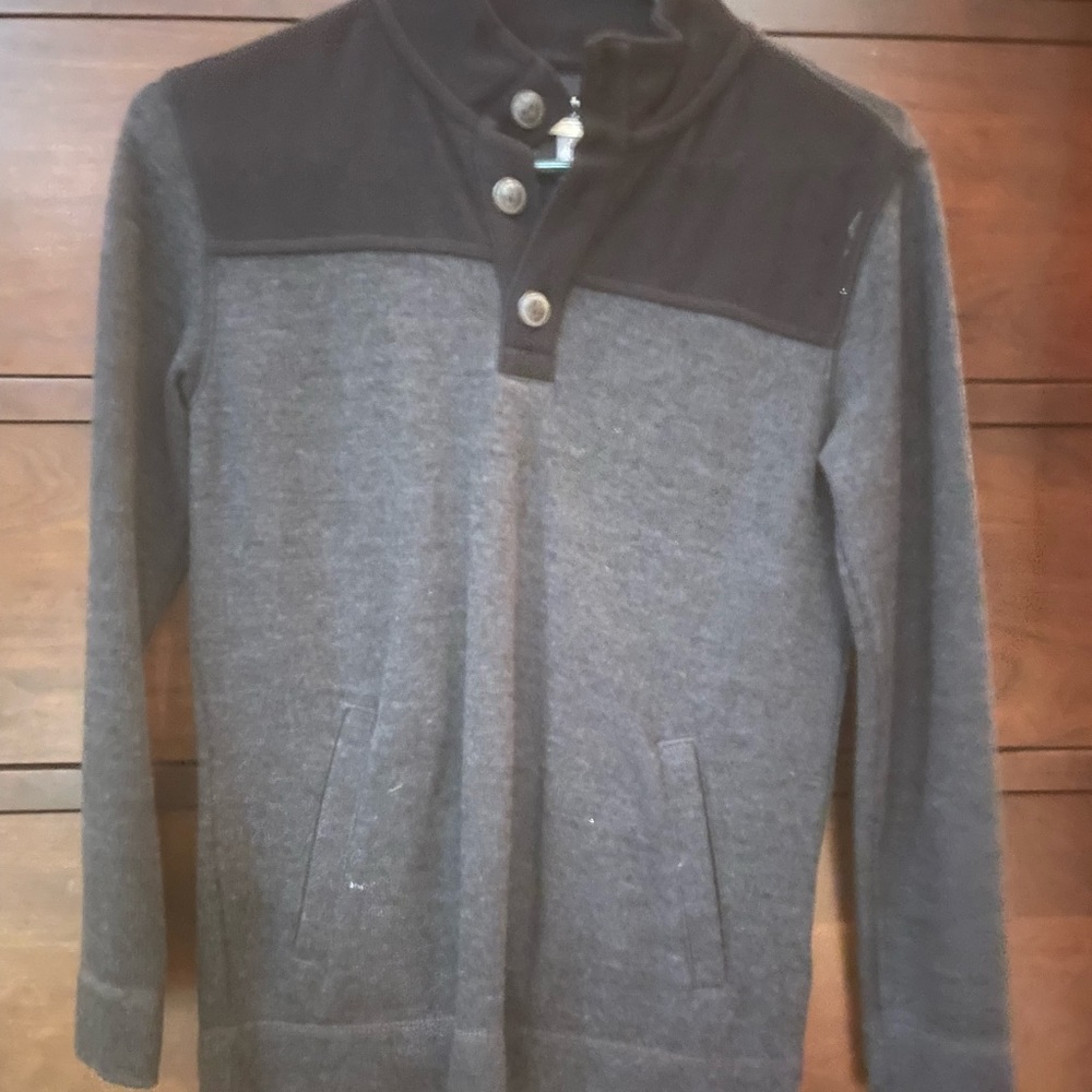 Boys gap large sweater